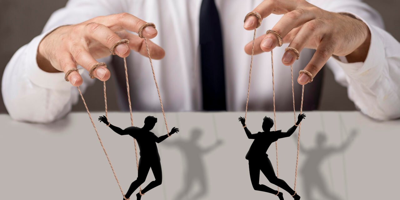 La Manipulación y el Chantaje en la Empresa