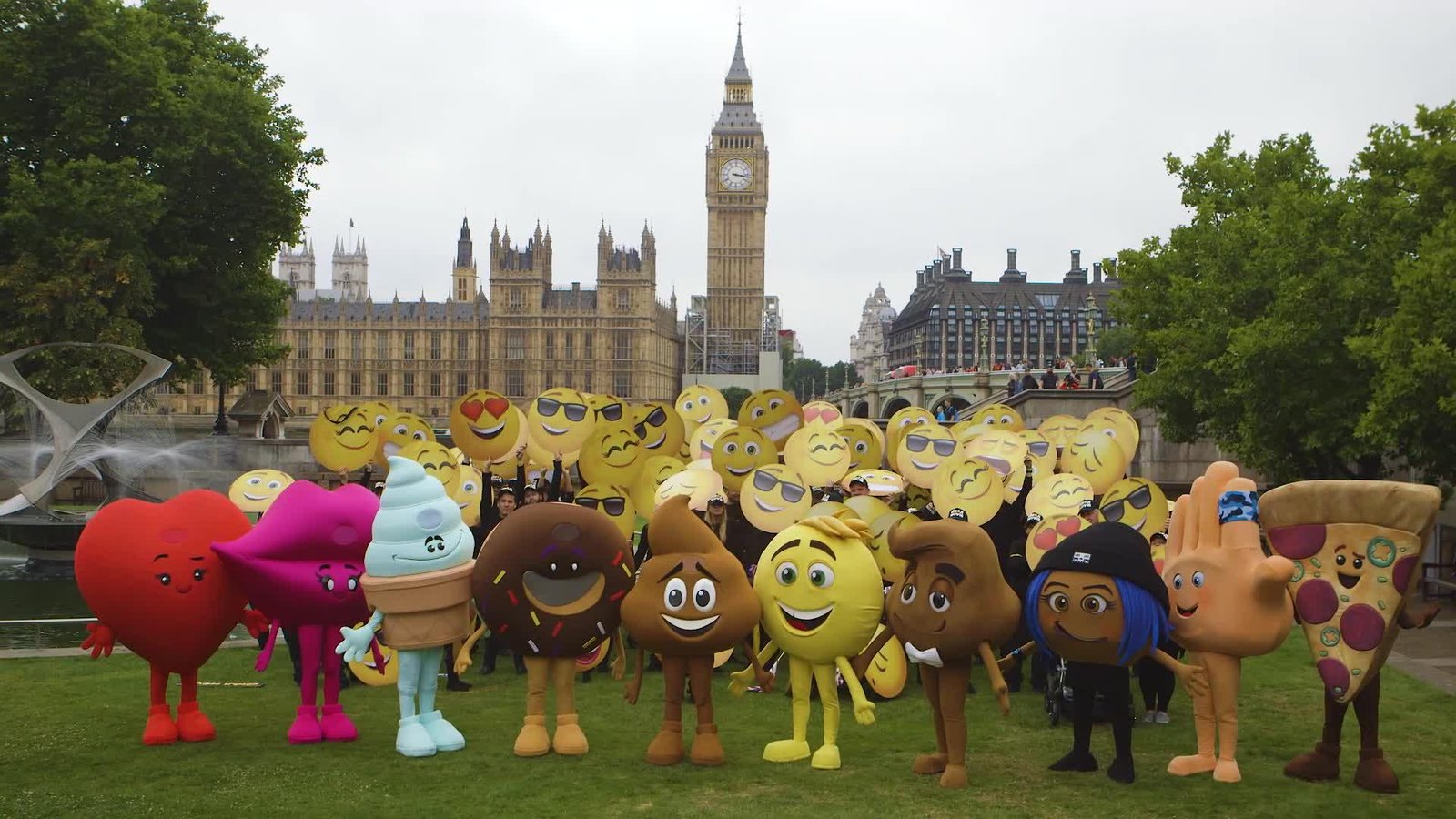 Celebrando Hoy con los Emojis